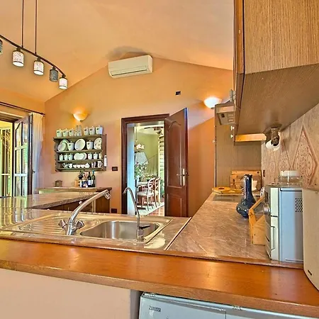 House Arpad Porec